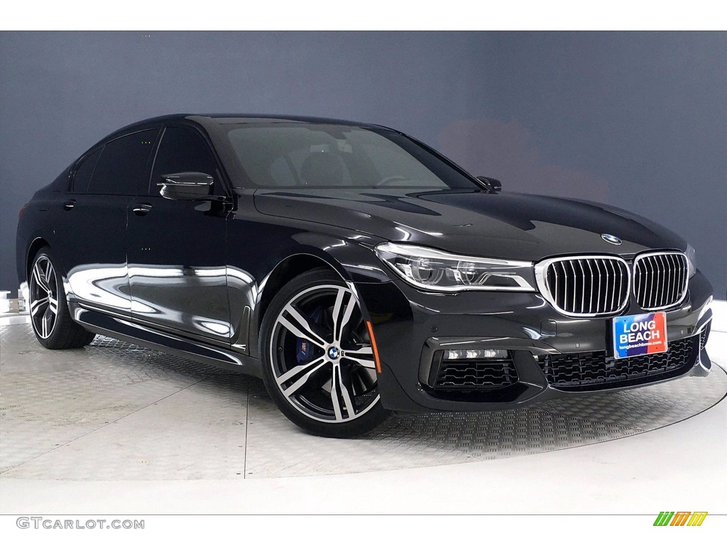 2018 7 Series 750i Sedan - Black Sapphire Metallic / Black photo #37