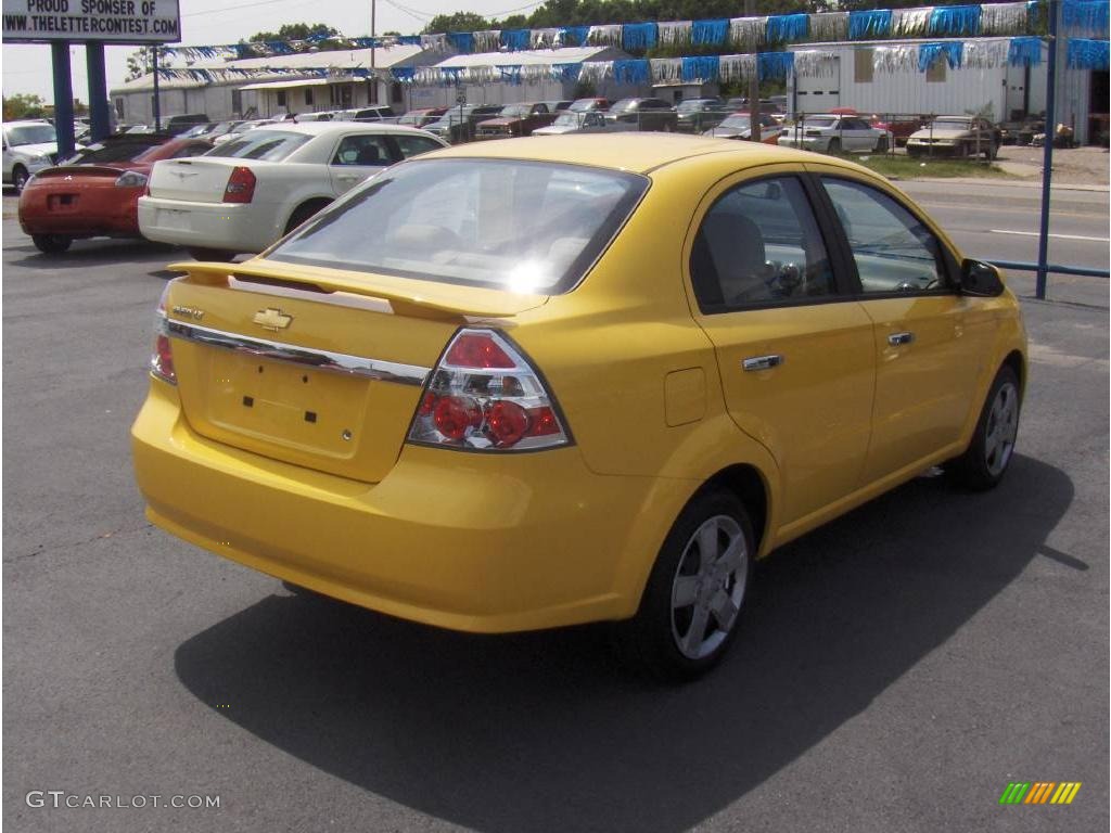 2009 Aveo LT Sedan - Summer Yellow / Neutral photo #3