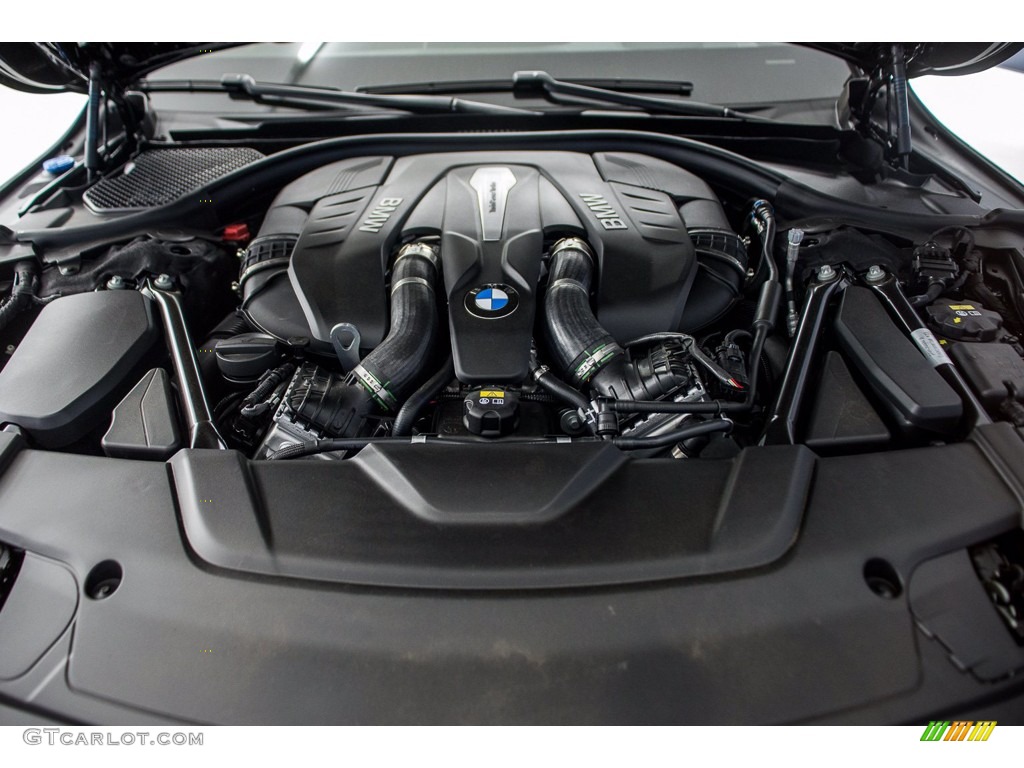 2018 7 Series 750i Sedan - Black Sapphire Metallic / Black photo #8