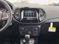 Redline Pearl - Compass Latitude 4x4 Photo No. 10