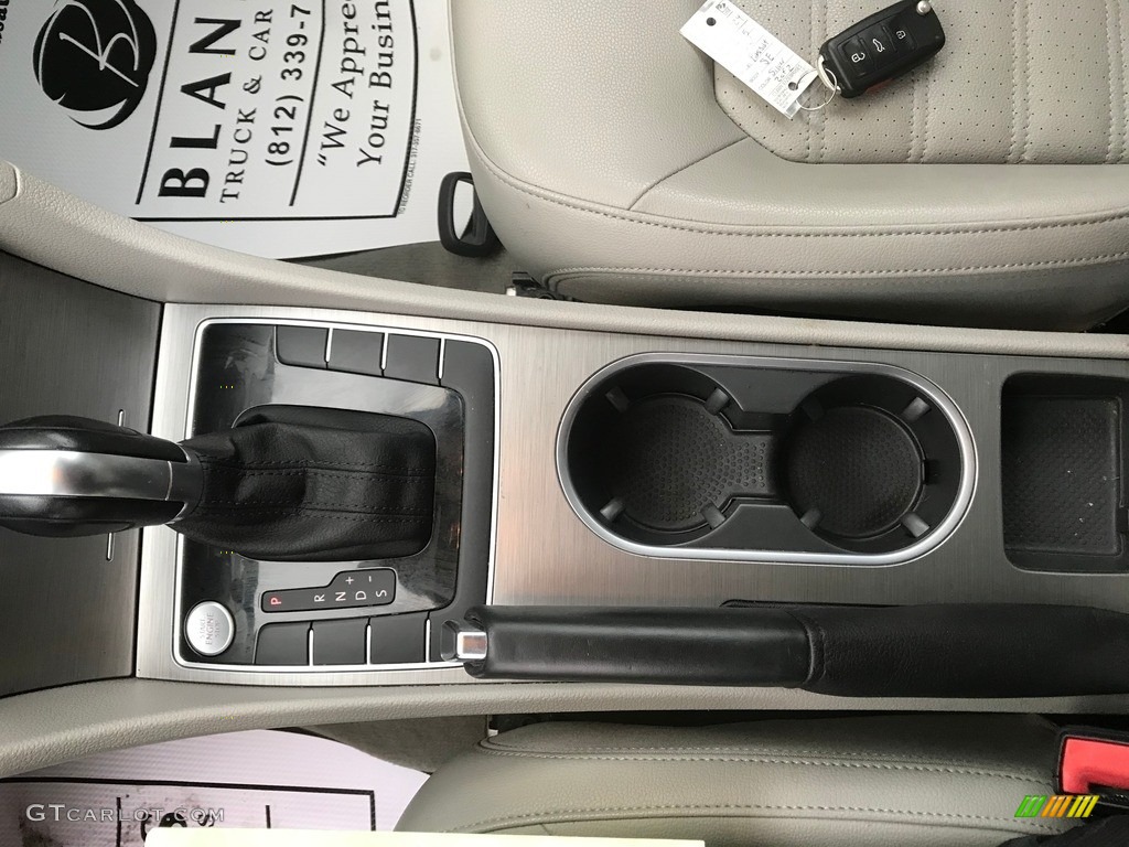 2015 Volkswagen Passat SE Sedan 6 Speed Automatic Transmission Photo #140677023