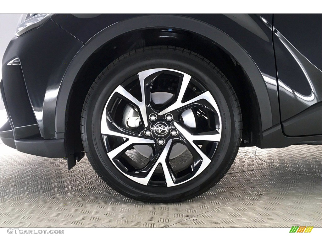 2020 Toyota C-HR XLE Wheel Photos