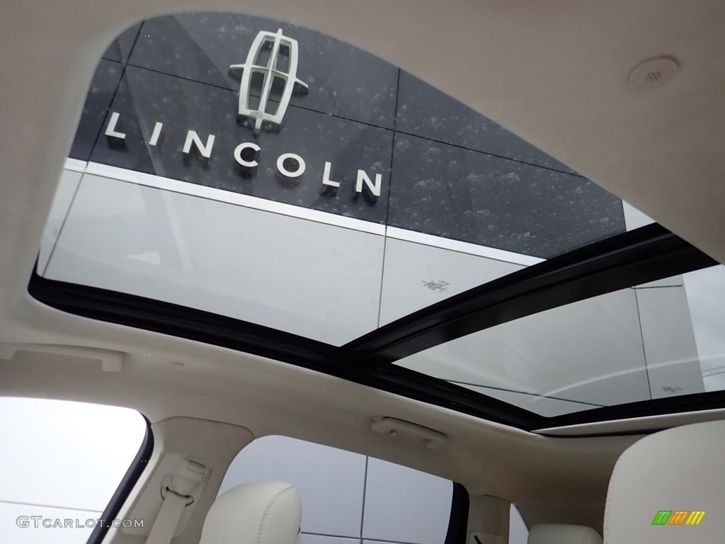 2020 Lincoln Nautilus Black Label AWD Sunroof Photos