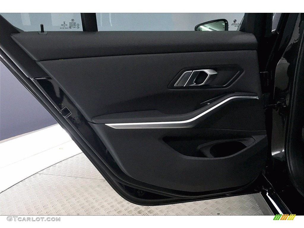 2020 3 Series 330i Sedan - Black Sapphire Metallic / Black photo #25