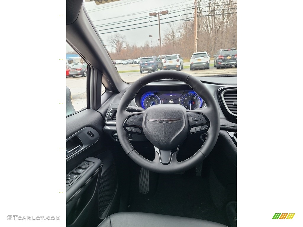 2021 Chrysler Pacifica Touring L Black Steering Wheel Photo #140682840