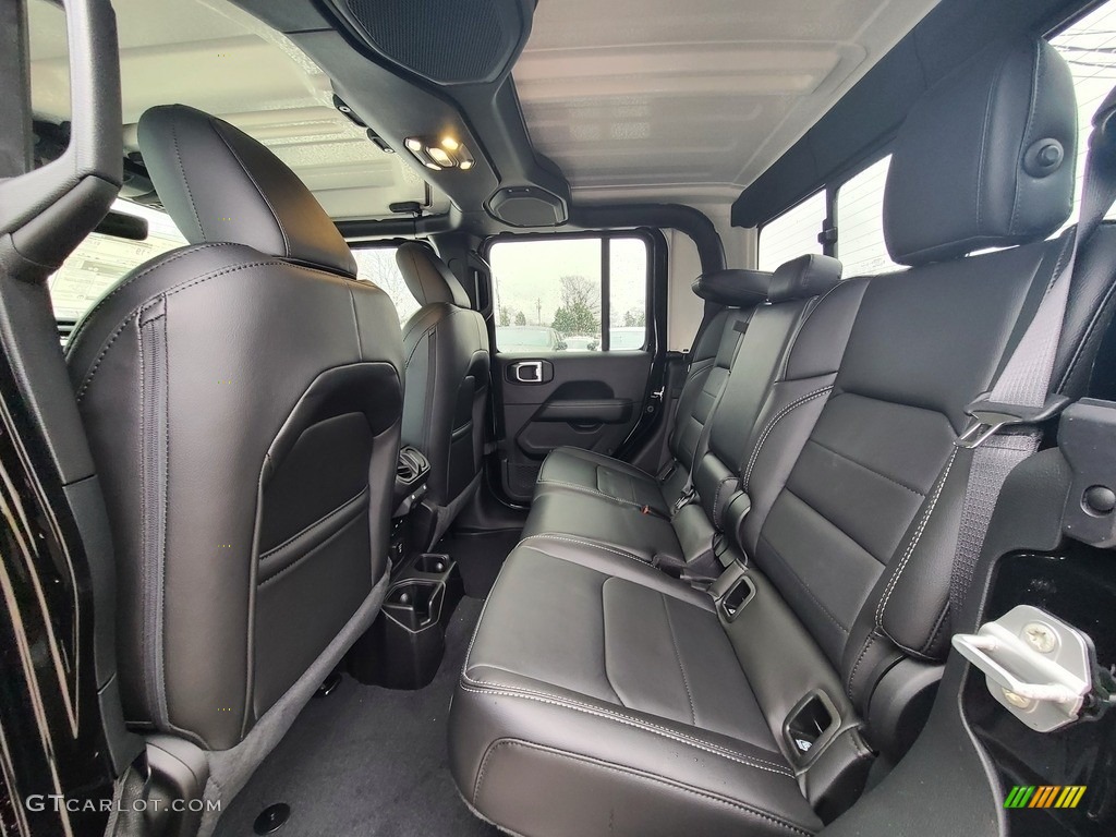 2021 Jeep Gladiator Overland 4x4 Rear Seat Photo #140683077