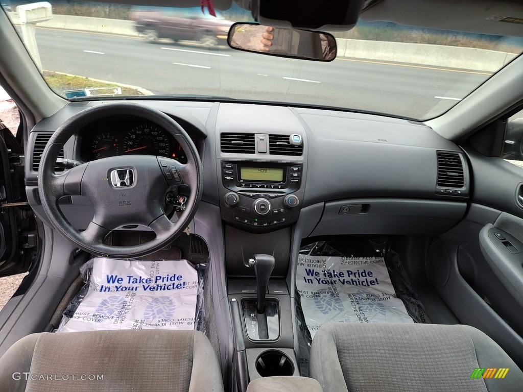 2005 Accord LX Sedan - Graphite Pearl / Gray photo #11