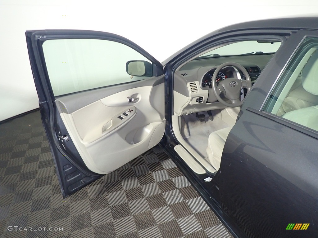2010 Corolla LE - Magnetic Gray Metallic / Bisque photo #20