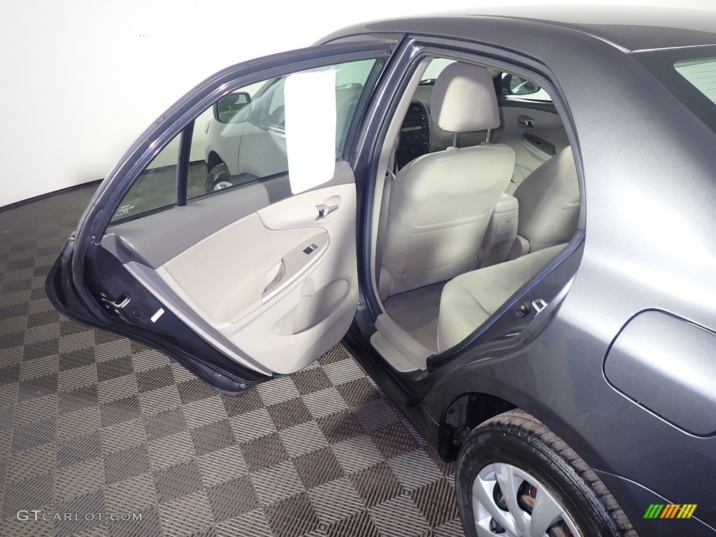 2010 Corolla LE - Magnetic Gray Metallic / Bisque photo #32