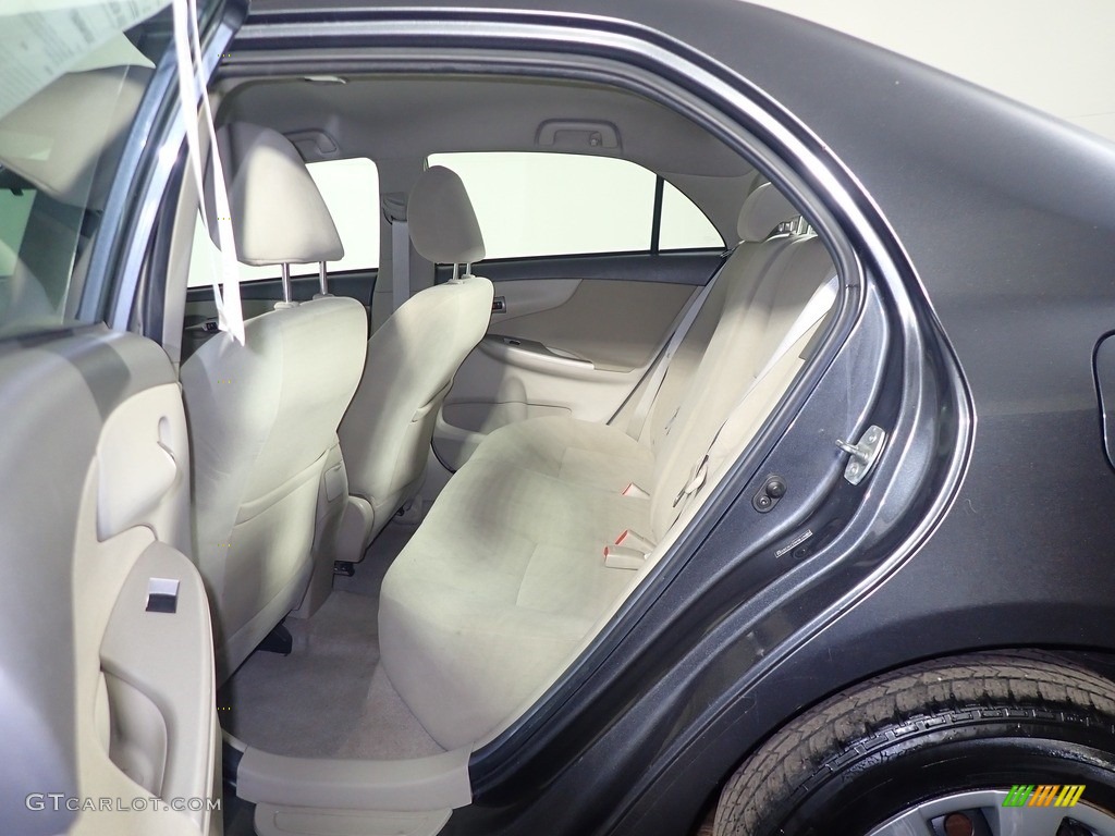 2010 Corolla LE - Magnetic Gray Metallic / Bisque photo #33