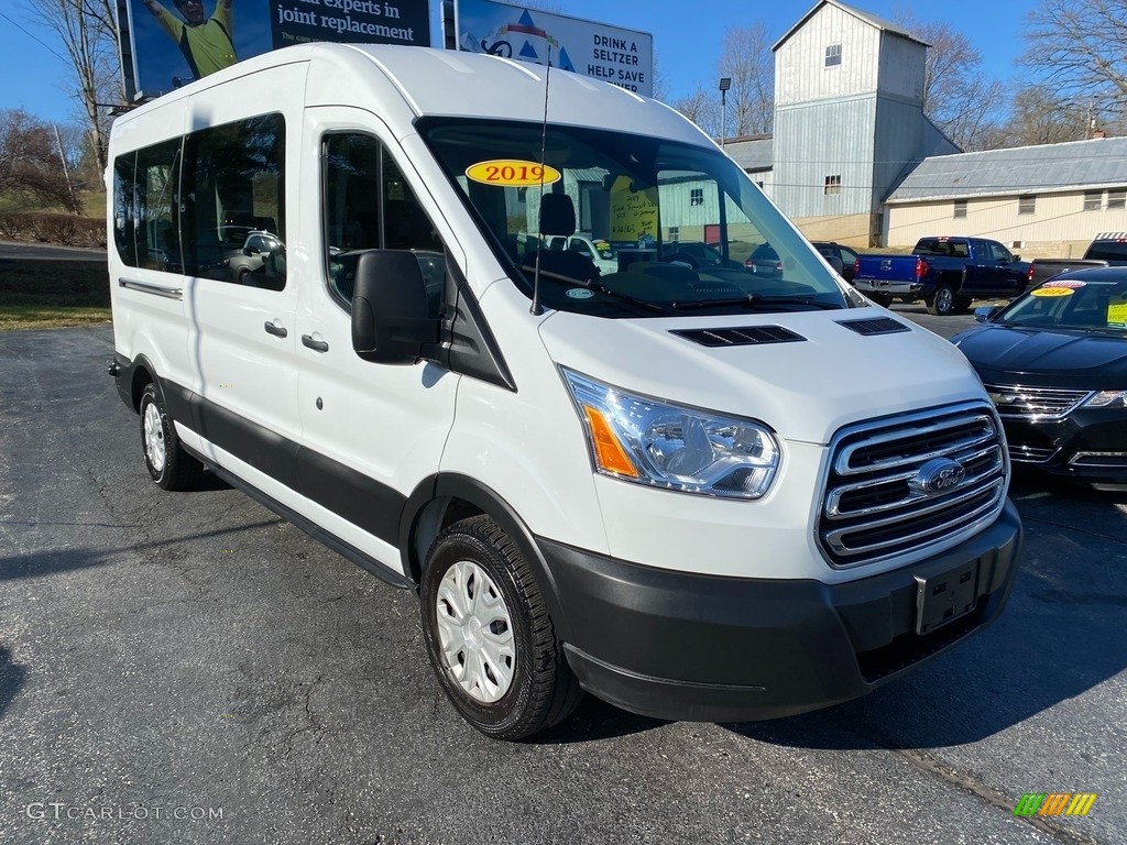2019 Transit Passenger Wagon XLT 350 MR Long - Oxford White / Charcoal black photo #4