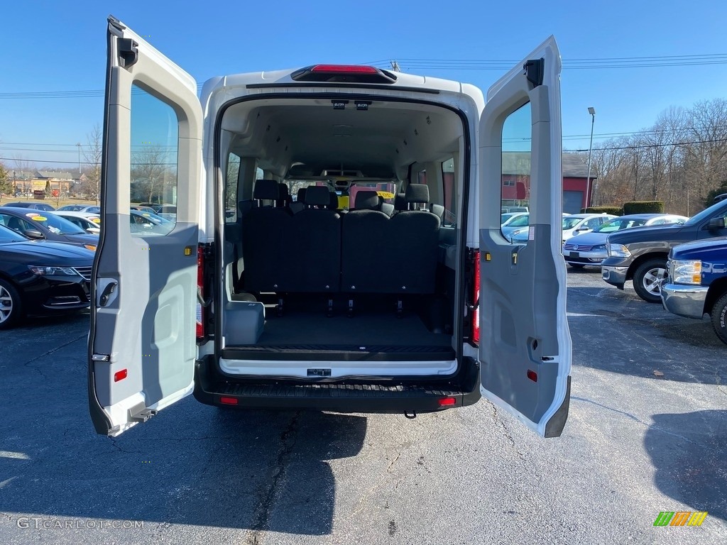 2019 Transit Passenger Wagon XLT 350 MR Long - Oxford White / Charcoal black photo #9