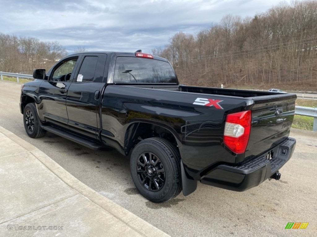 2021 Tundra SR Double Cab 4x4 - Midnight Black Metallic / Graphite photo #2