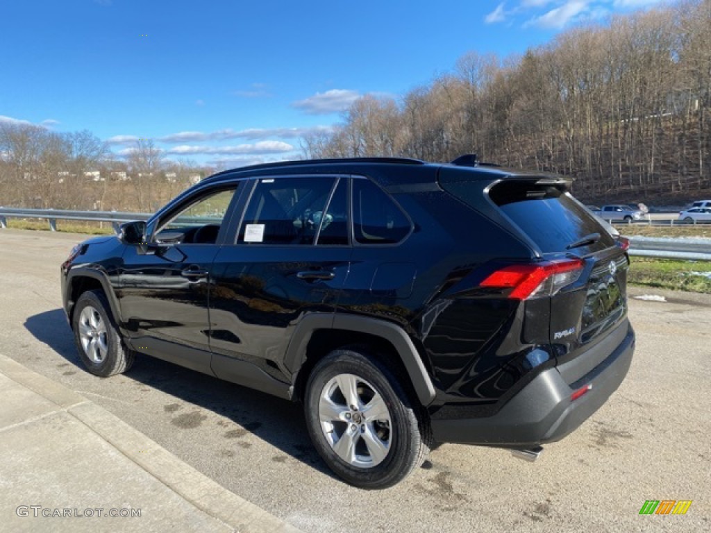 2021 RAV4 XLE AWD - Midnight Black Metallic / Black photo #2
