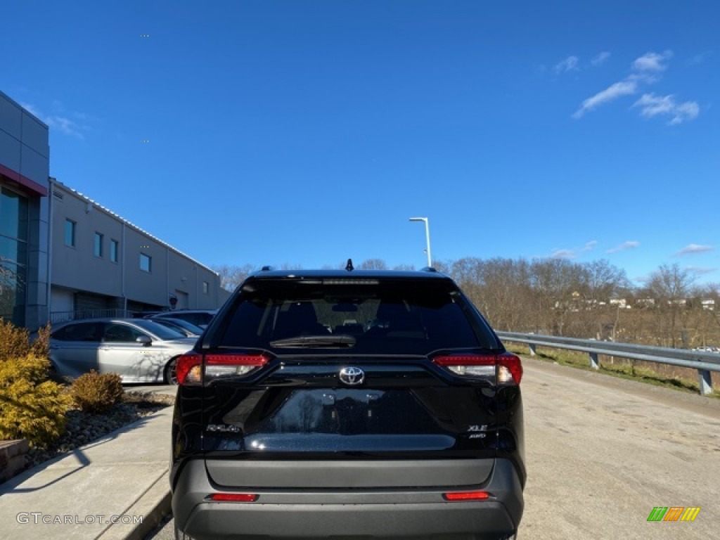 2021 RAV4 XLE AWD - Midnight Black Metallic / Black photo #15