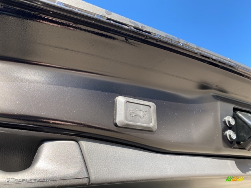 2021 RAV4 XLE AWD - Midnight Black Metallic / Black photo #31