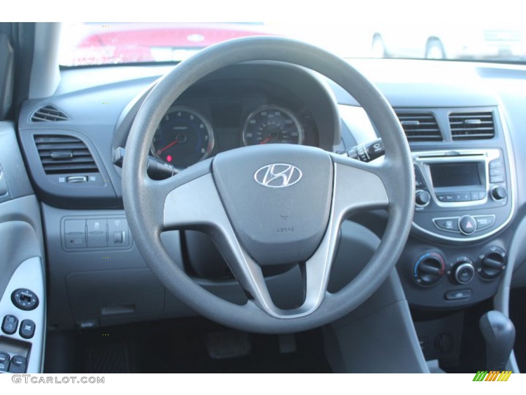 2016 Accent SE Sedan - Triathlon Gray / Gray photo #23