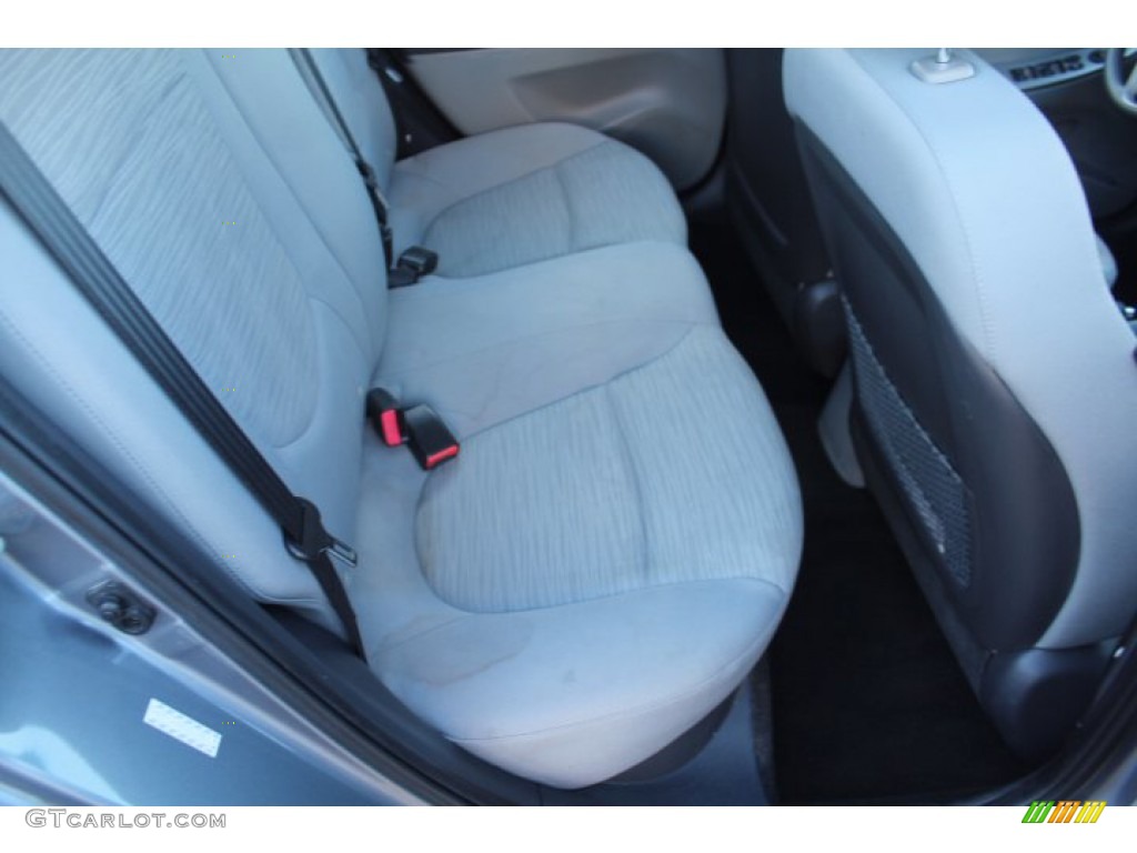 2016 Accent SE Sedan - Triathlon Gray / Gray photo #26