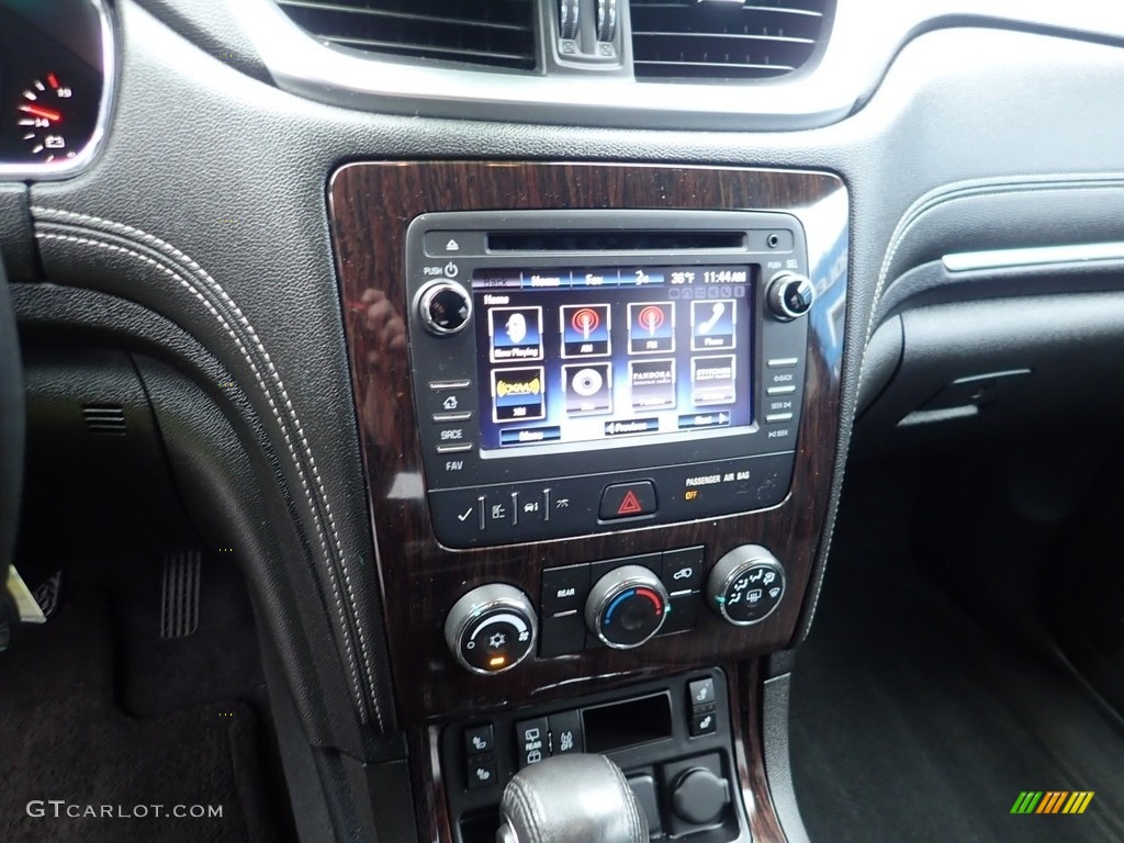 2017 Traverse LT AWD - Tungsten Metallic / Ebony photo #27