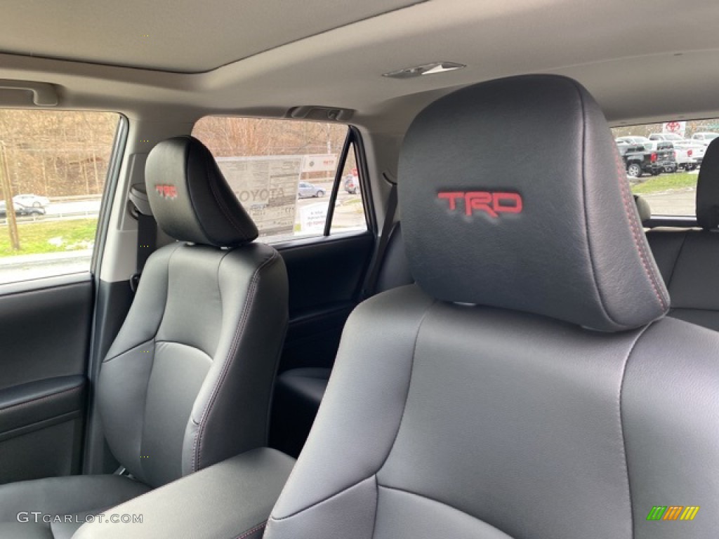 2021 Toyota 4Runner TRD Off Road 4x4 Marks and Logos Photos