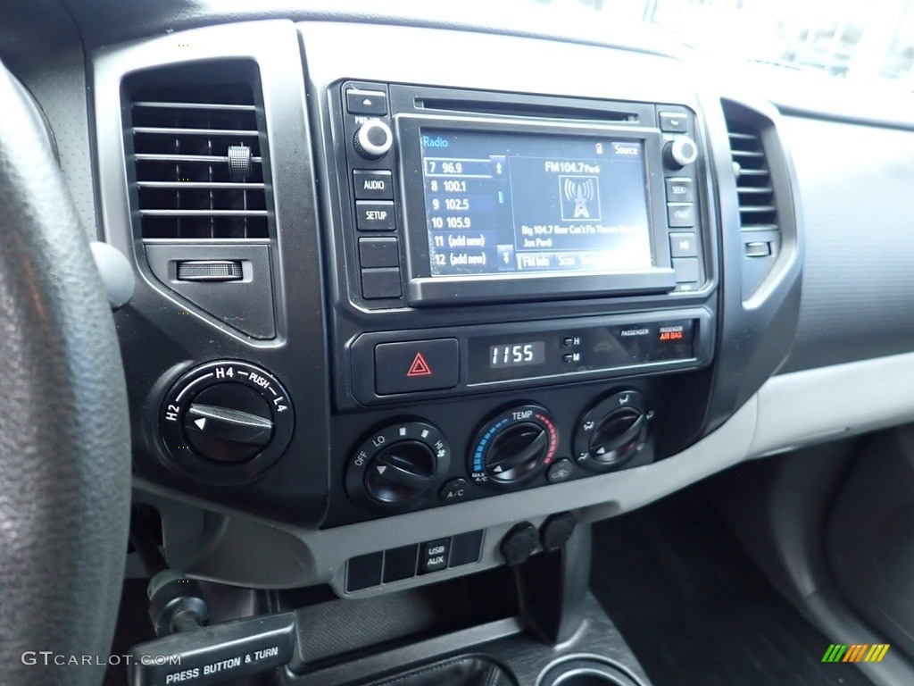2014 Toyota Tacoma Regular Cab 4x4 Controls Photo #140696172