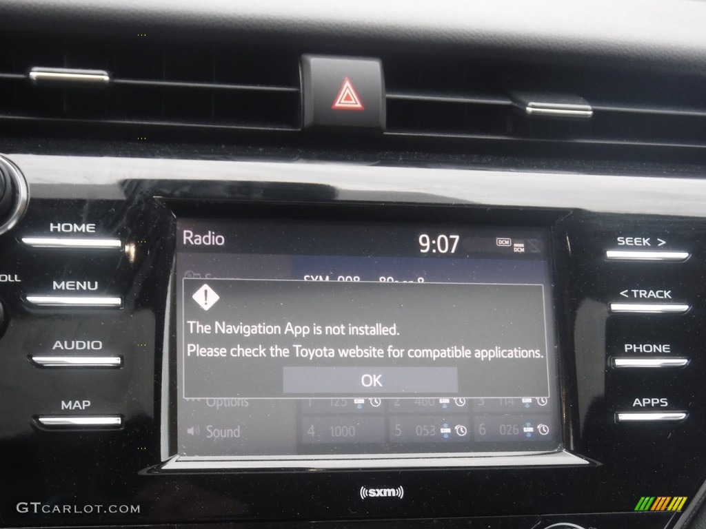 2020 Camry SE - Predawn Gray Mica / Black photo #4