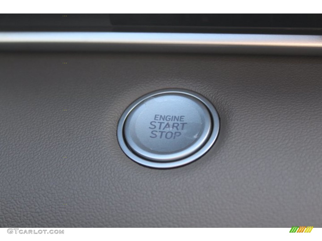 2021 Elantra SEL - Intense Blue / Medium Gray photo #17