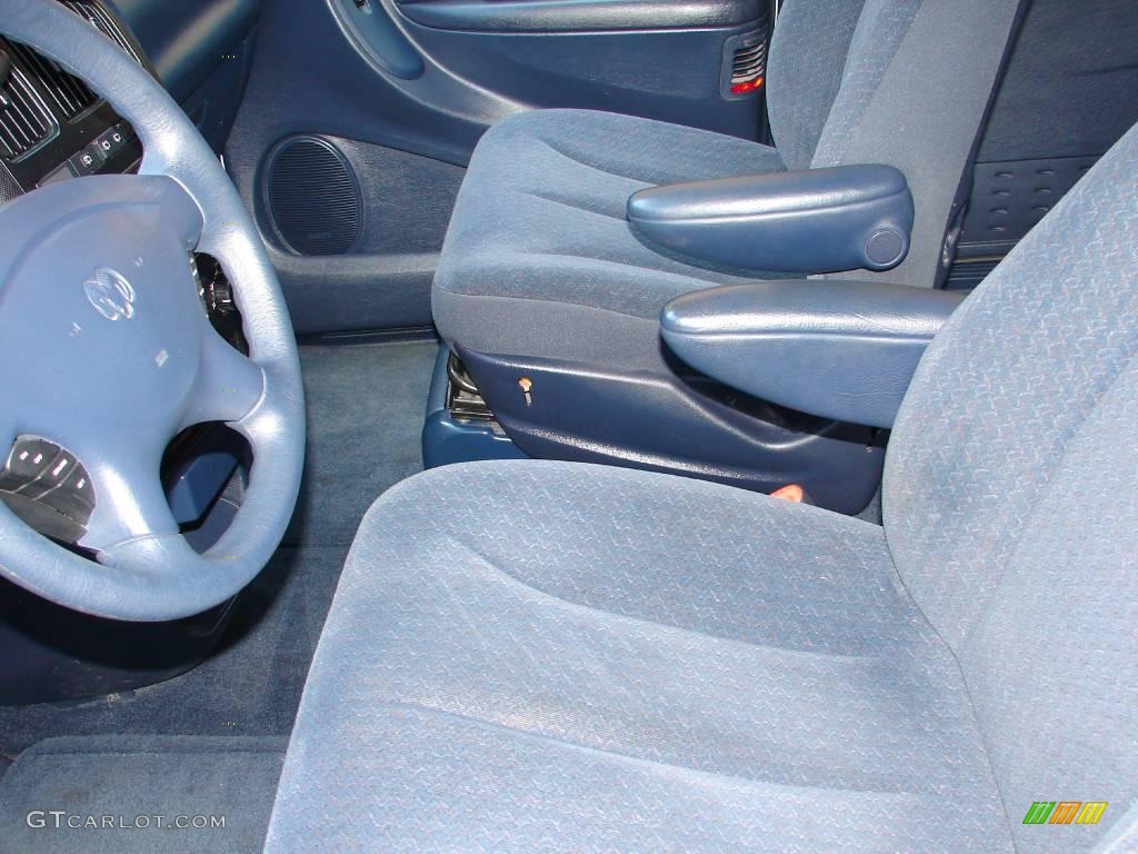 2001 Grand Caravan Sport - Stone White / Navy Blue photo #30