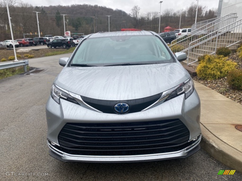 2021 Sienna XLE AWD Hybrid - Celestial Silver Metallic / Graphite photo #12