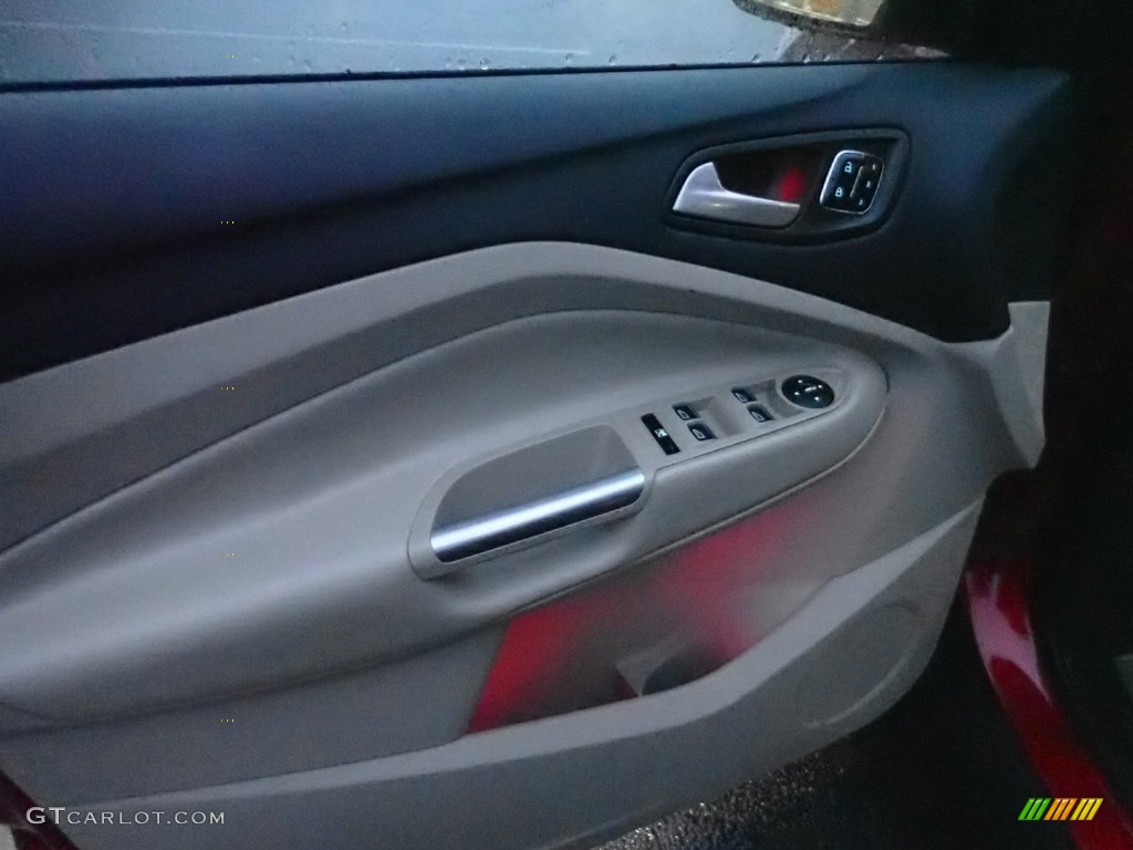 2016 Escape Titanium 4WD - Ruby Red Metallic / Medium Light Stone photo #18