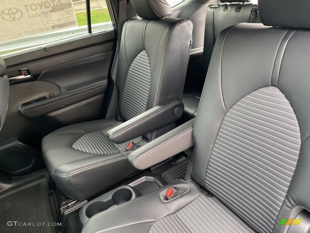 2021 Toyota Highlander XSE AWD Rear Seat Photo #140703240