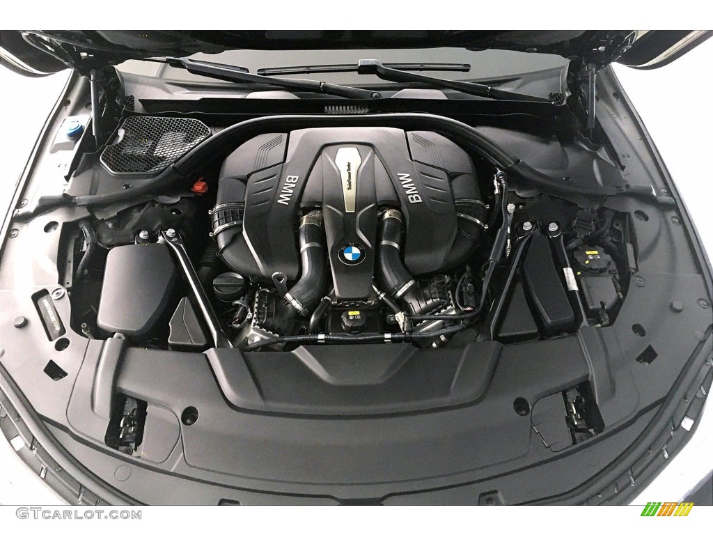 2018 7 Series 750i Sedan - Black Sapphire Metallic / Black photo #9
