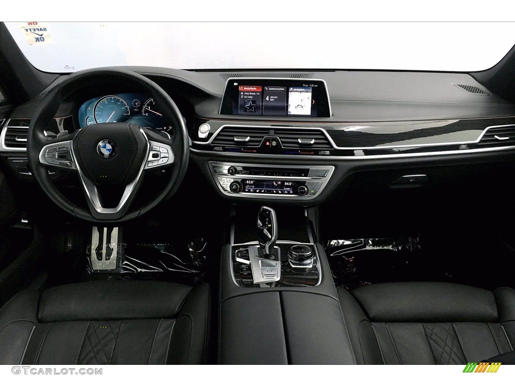 2018 7 Series 750i Sedan - Black Sapphire Metallic / Black photo #15