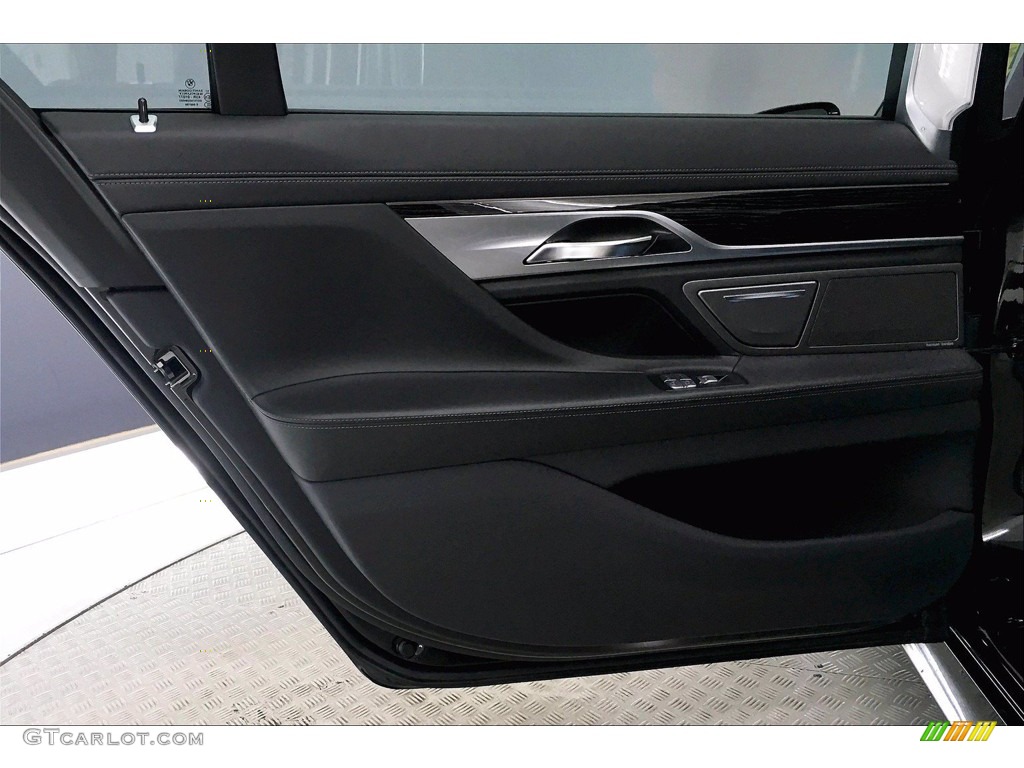 2018 7 Series 750i Sedan - Black Sapphire Metallic / Black photo #25