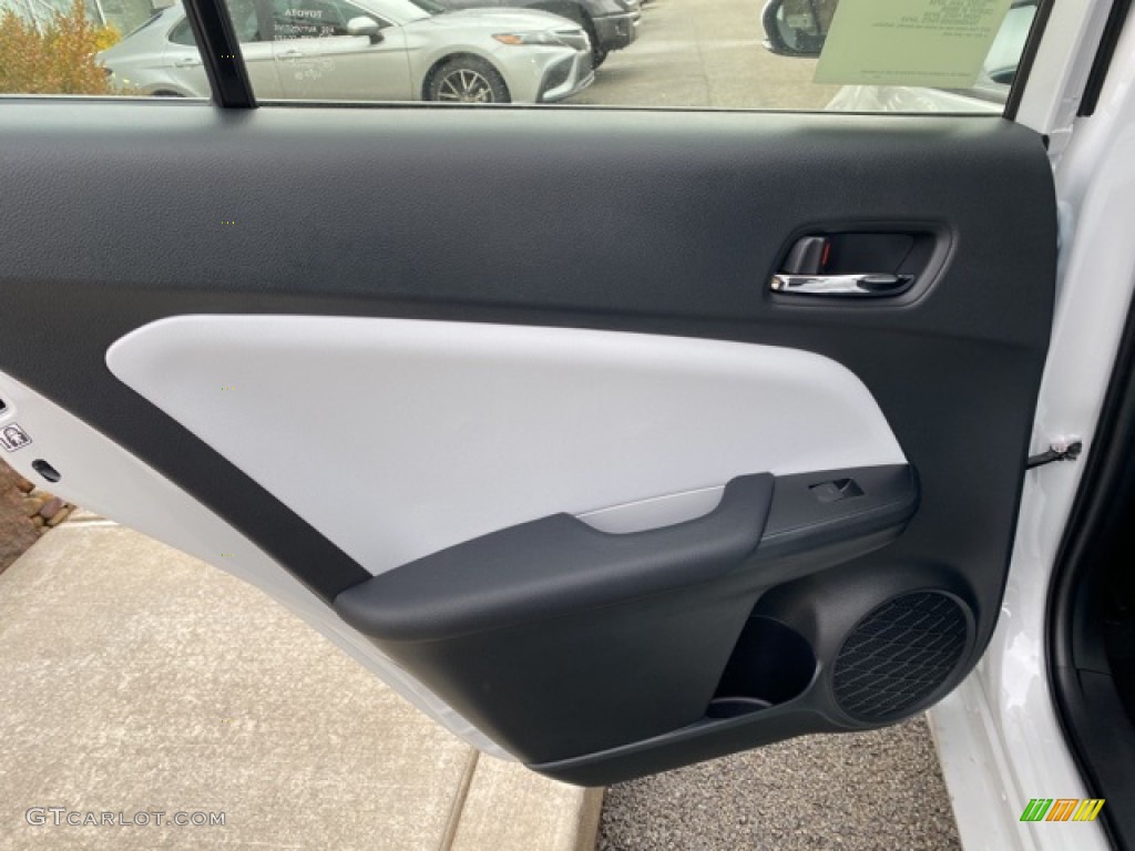 2021 Toyota Prius XLE AWD-e Moonstone Door Panel Photo #140705414