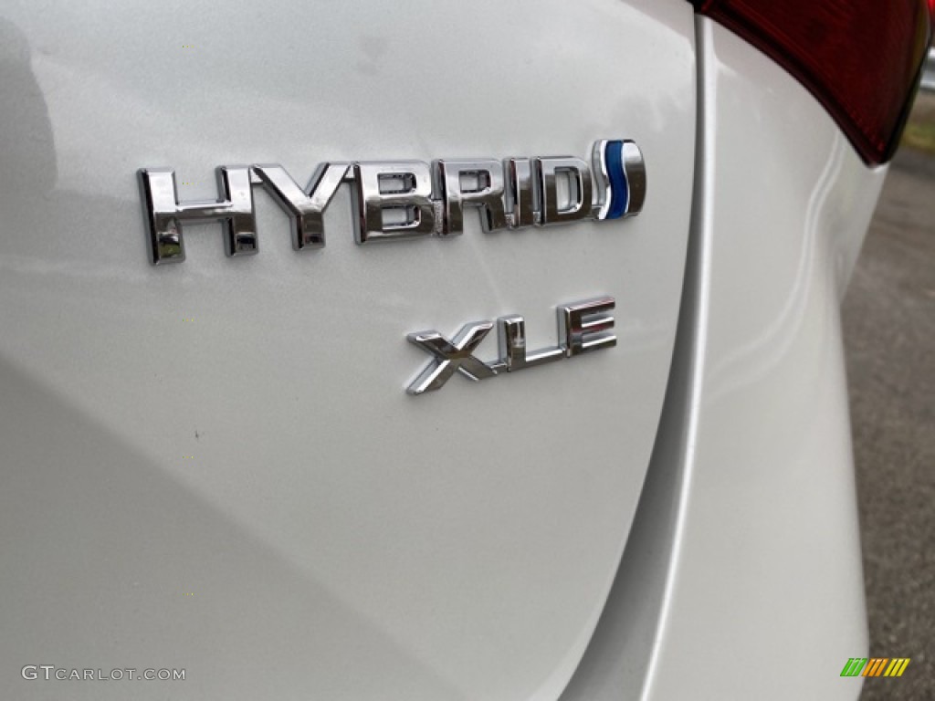 2021 Toyota Prius XLE AWD-e Marks and Logos Photo #140705480
