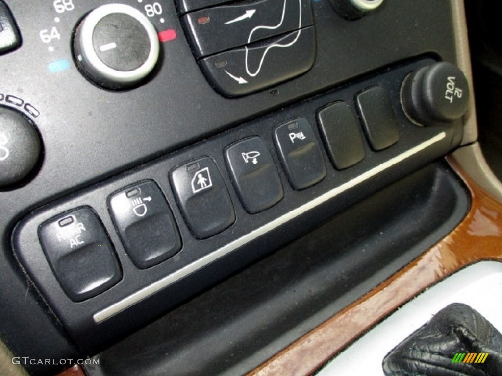 2007 XC90 V8 AWD - Ruby Red Metallic / Sandstone photo #52