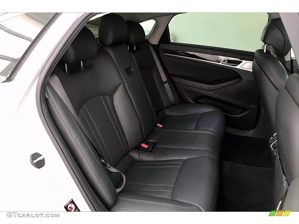 2018 Genesis G80 RWD - Santiago Silver / Black photo #19