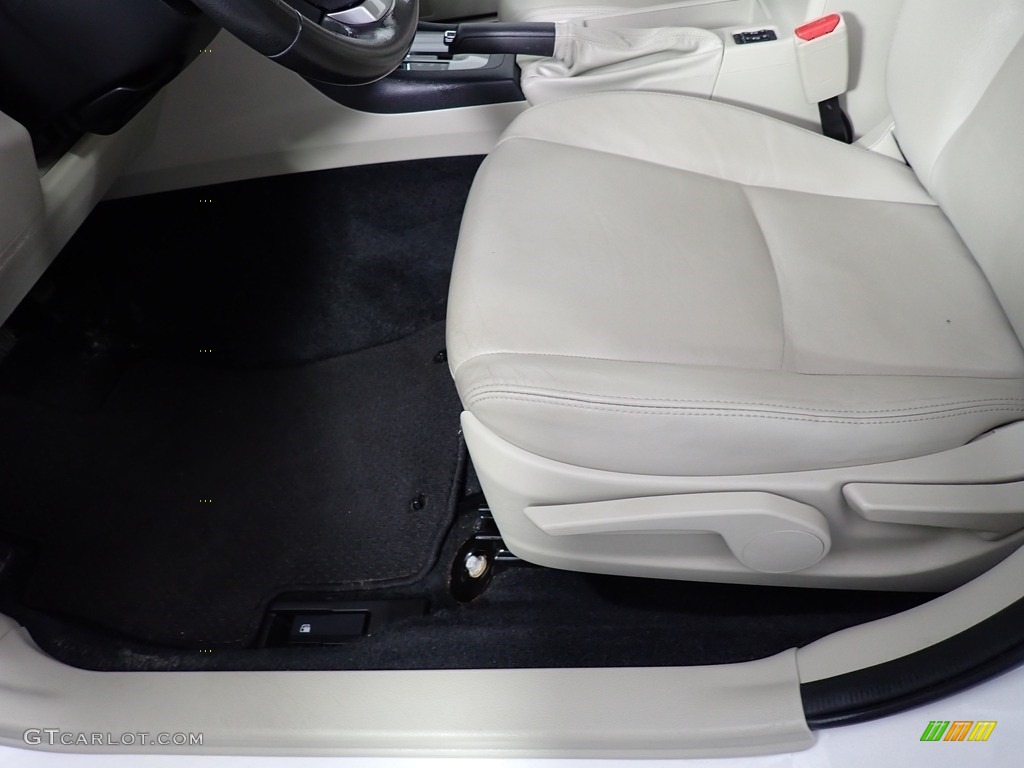 2013 Subaru Impreza 2.0i Limited 5 Door Front Seat Photo #140706731