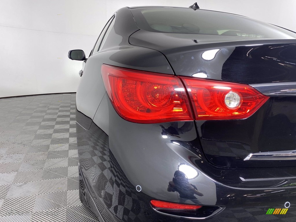 2017 Q50 3.0t - Black / Graphite photo #9
