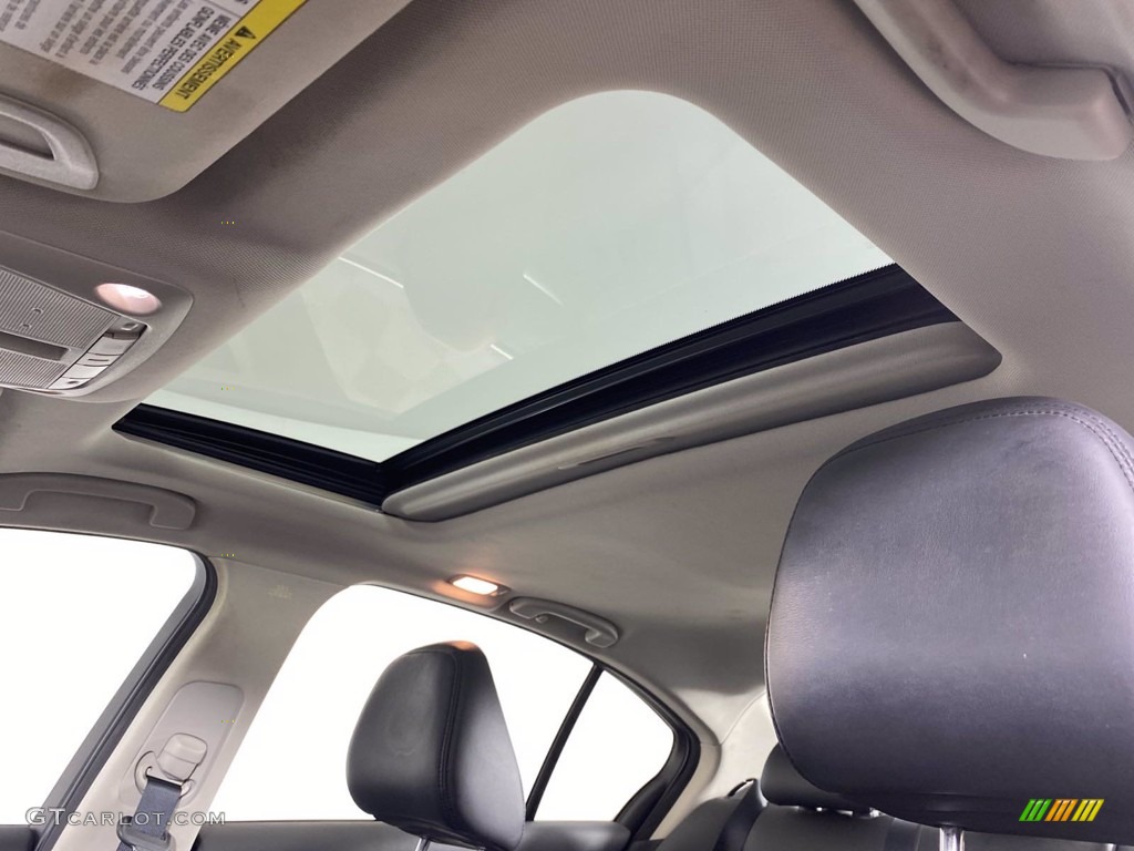 2017 Infiniti Q50 3.0t Sunroof Photo #140711495