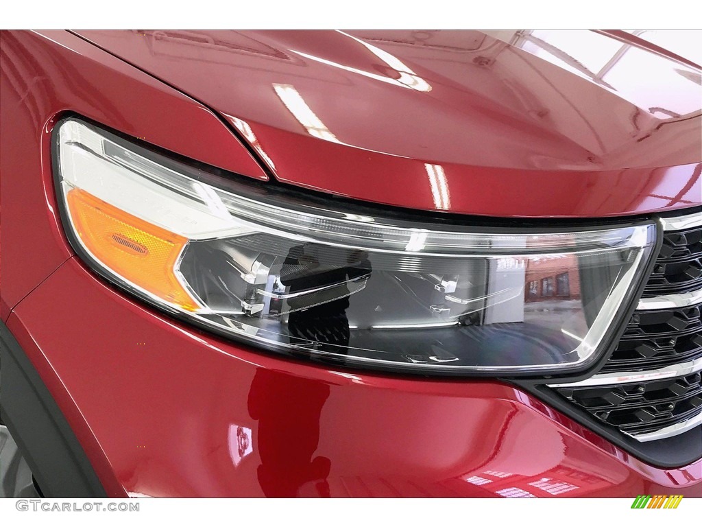 2020 Explorer XLT 4WD - Rapid Red Metallic / Sandstone photo #28
