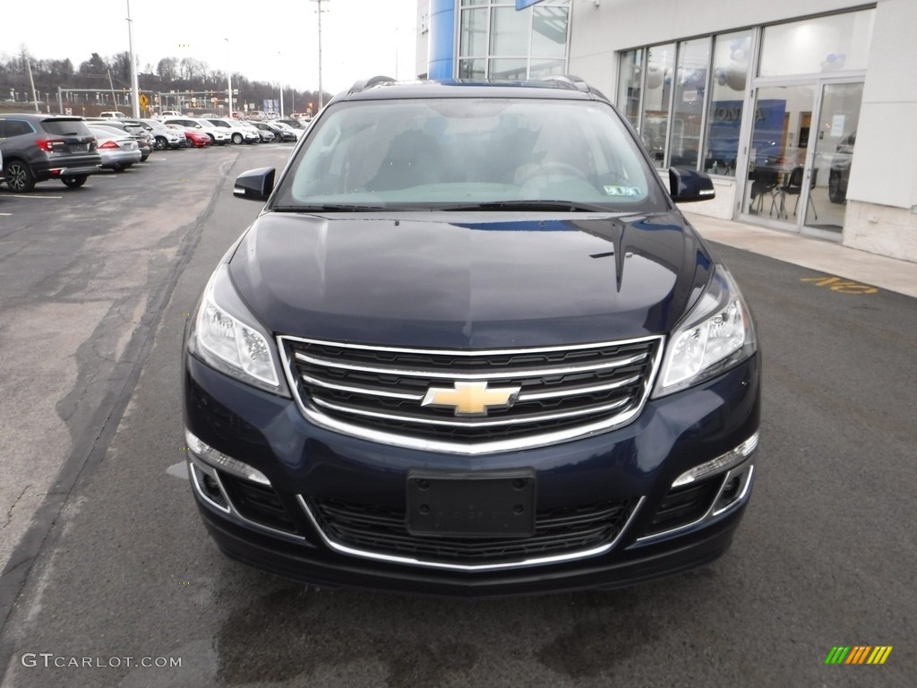 2017 Traverse LT AWD - Blue Velvet Metallic / Dark Titanium/Light Titanium photo #5