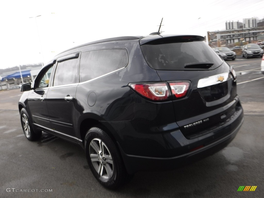 2017 Traverse LT AWD - Blue Velvet Metallic / Dark Titanium/Light Titanium photo #8