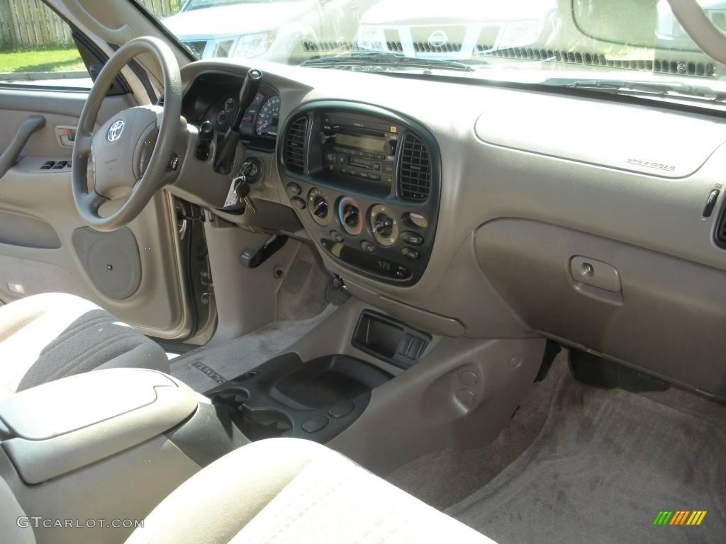 2005 Tundra SR5 Double Cab - Desert Sand Mica / Taupe photo #18