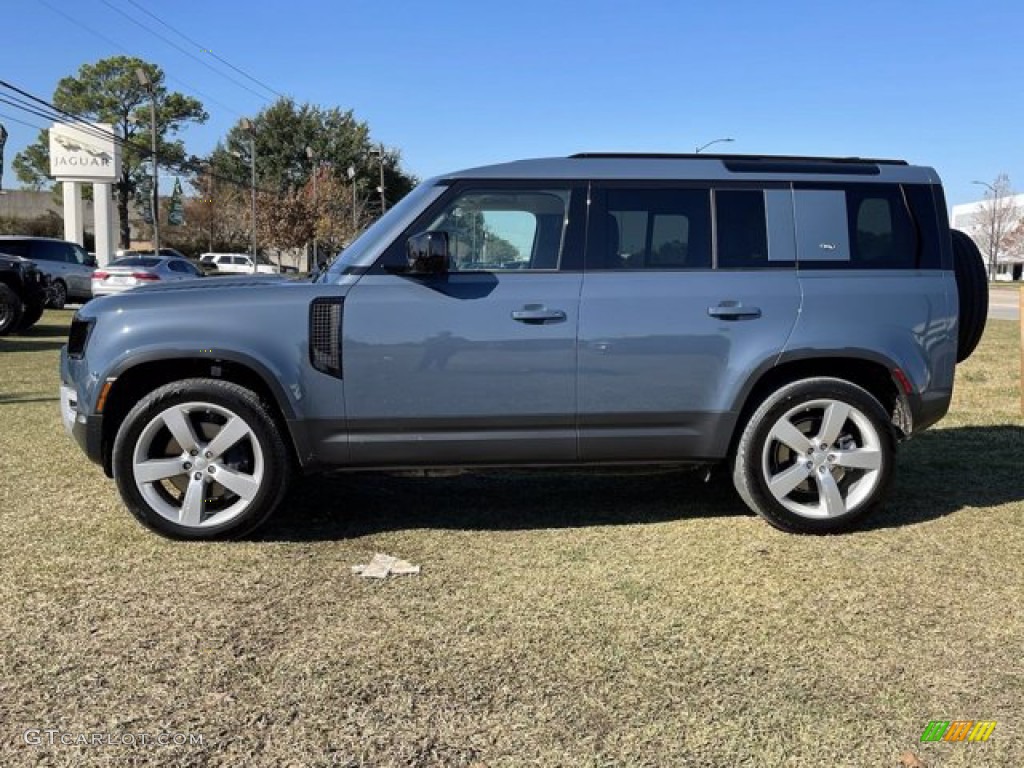 Tasman Blue Metallic 2021 Land Rover Defender 110 SE Exterior Photo #140720613