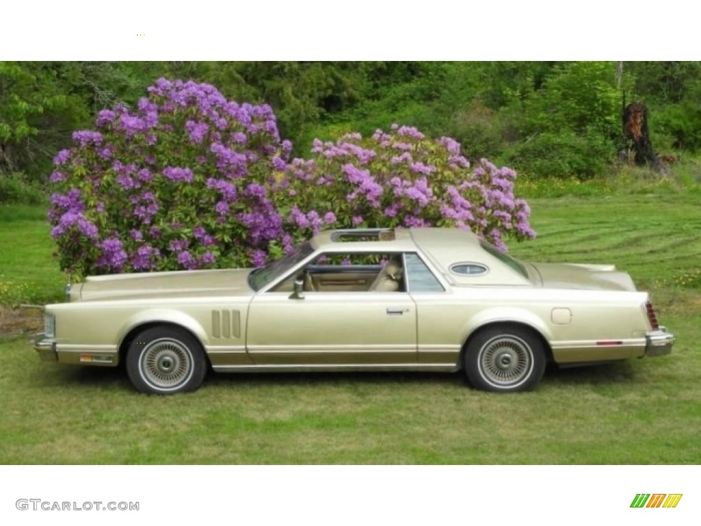 Jubilee Gold 1978 Lincoln Continental Mark V Diamond Jubilee Edition Coupe Exterior Photo #140720955