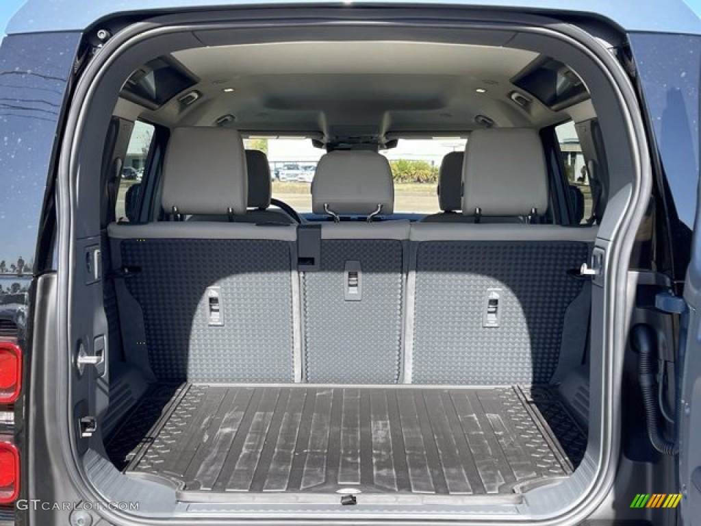 2021 Land Rover Defender 110 SE Trunk Photo #140721177