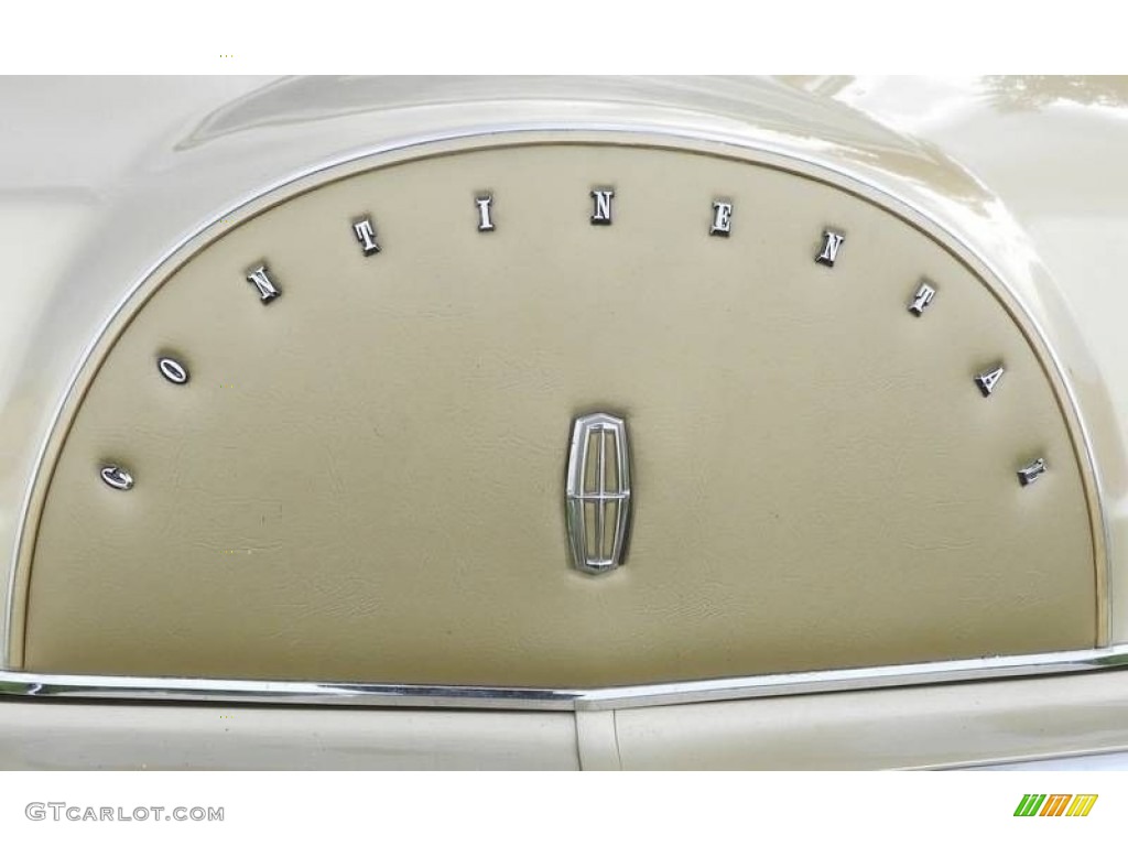 1978 Lincoln Continental Mark V Diamond Jubilee Edition Coupe Marks and Logos Photo #140721425