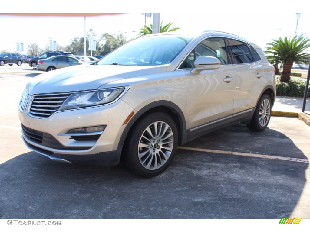 2017 MKC Reserve - White Gold / Cappuccino photo #4